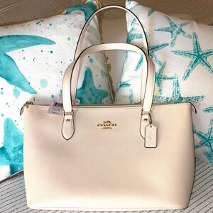 Coach Ivory Leather Gallery Tote!